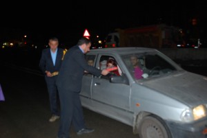 بخشدار لاریجان در لحظه تحویل سال به امام زاده هاشم رفت