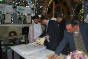 بخشدار لاریجان در لحظه تحویل سال به امام زاده هاشم رفت