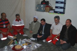 بخشدار لاریجان در لحظه تحویل سال به امام زاده هاشم رفت