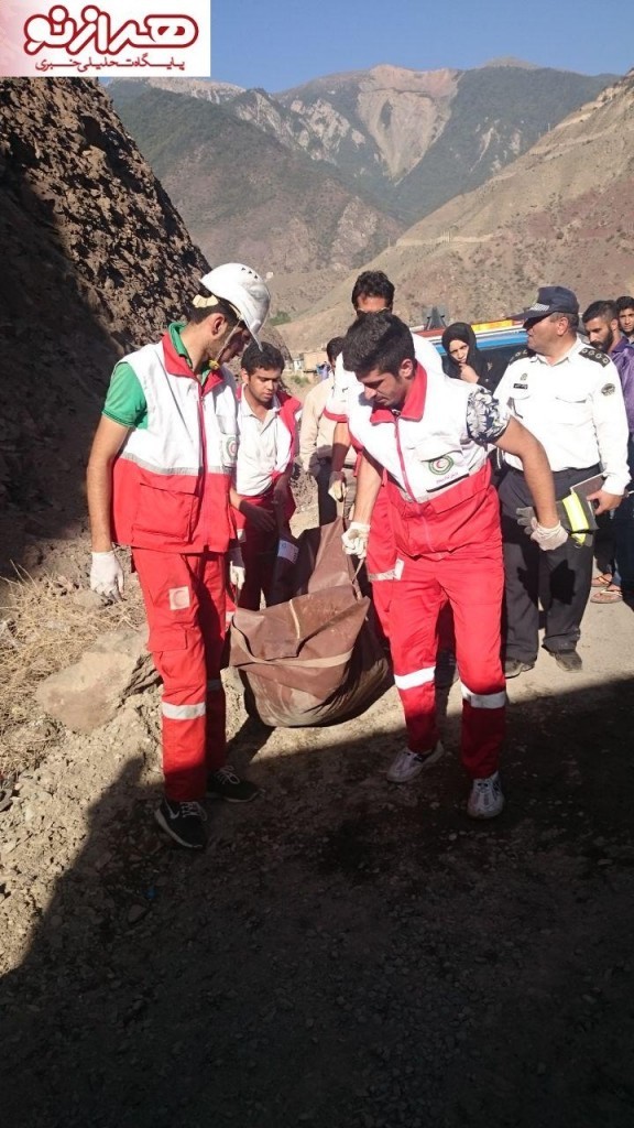 تصادف مرگبار کامیون و پژو در جاده هراز