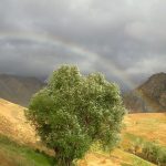 رنگین کمان هوای بهاری در روستای تینه